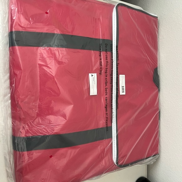 COPY - Hot Cold Insulated delivery/carrier bag. New 22 x 22 x 12 Two Strapes Ha… - Picture 6 of 7
